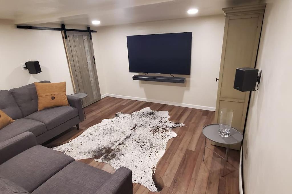 Luxury Dt Cottage - Free Parking - Self Check-In Anchorage Zewnętrze zdjęcie