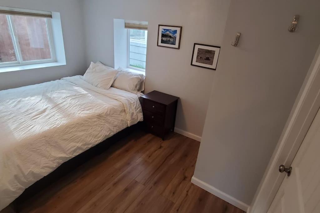Luxury Dt Cottage - Free Parking - Self Check-In Anchorage Zewnętrze zdjęcie